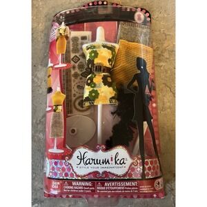 2010 Harumika Style Your Imagination Fashion Doll Clothing Set